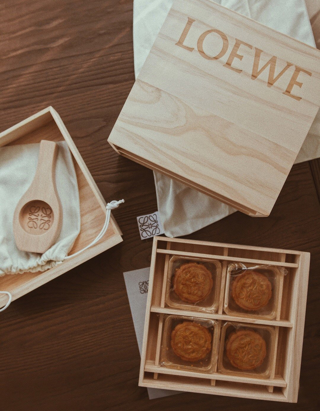 luxury mooncake packaging